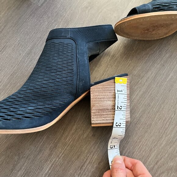 Vince Camuto Navy Suede Open-Toed Sandal with Chunky Heel and Velcro Strap - Picture 4 of 9